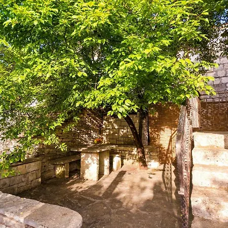 Old Small Stone House Zrnovo Exterior photo